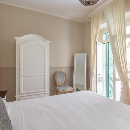 Charming With Patio A Few Steps From Colosseum Appartamento Roma