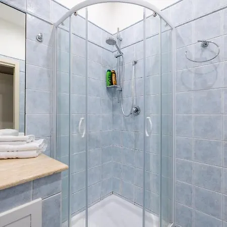 Charming With Patio A Few Steps From Colosseum